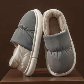 Gepolsterte Baumwollpantoffeln mit...